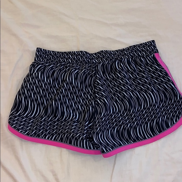Under Armour Athletic Shorts, Medium - Picture 3 of 3